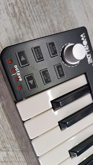 MIDI-клавиатура Worlde EASYKEY.25 - Компактная USB MIDI-клавиатура на Бишкек - изображение 2