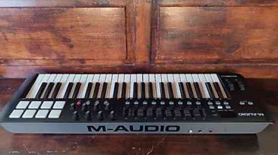 M-Audio Oxygen 49 IV — USB/MIDI контроллер для студийной и концертной Бишкек