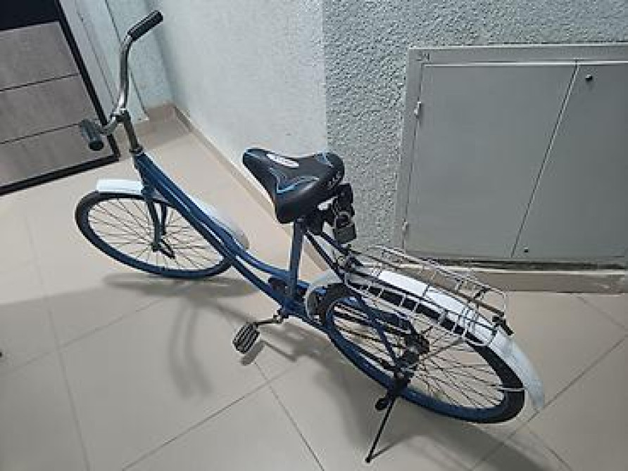 Городской велосипед, Рама M (156 - 178 см), Б/у Бишкек - изображение 2