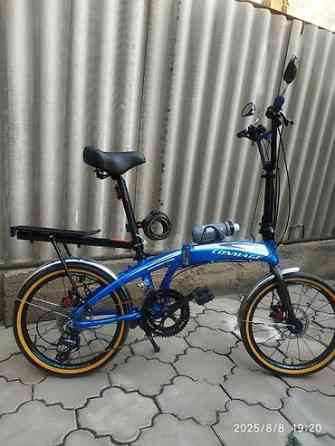 Продаю складной велосипед.18.000 сом две покрышки,две камеры.насос Бишкек