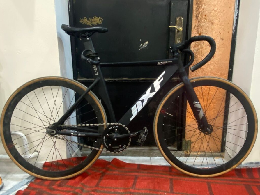 Городской велосипед, Рама M (156 - 178 см), Б/у Бишкек - изображение 1