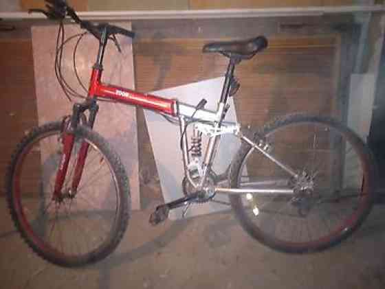 Корейские, синий 6000
красный алюминий 8000
или меняю на ноутбук Бишкек