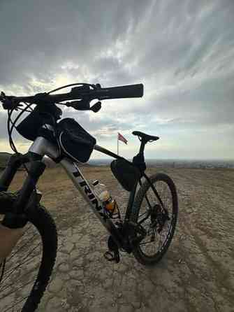 Горный велосипед, Trinx, Рама XL (180 - 195 см), Алюминий, Б/у Бишкек