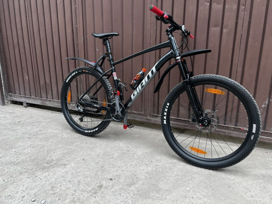 Горный велосипед, Giant, Рама L (172 - 185 см), Алюминий Бишкек - изображение 1