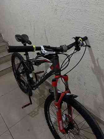 Горный велосипед, Cube, Рама M (156 - 178 см), Алюминий, Б/у Бишкек