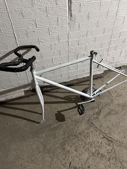 Продаю раму, на шоссейный велосипед. Вместе с кареткой,звездами Bishkek - photo 4