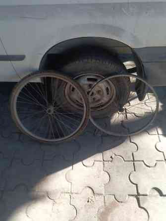 Продаю колеса 26 размера по 300 сом отдам без камеры и покрышки Бишкек