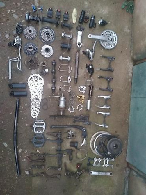 Продаю! Вело запчасти! В наличии есть всё что на фото! Европейские б/у Бишкек - изображение 1