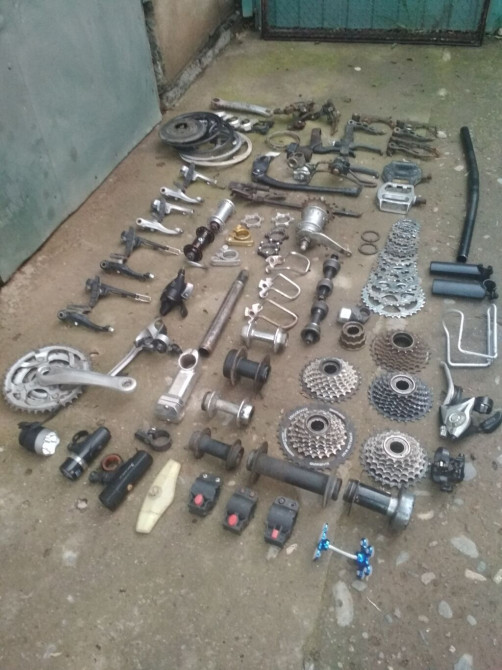 Вело запчасти! Продаю много запчастей производство Германия, состояние Бишкек - изображение 1