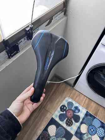 Велосипедные сидения со всеми креплениями 400 сом штука Бишкек