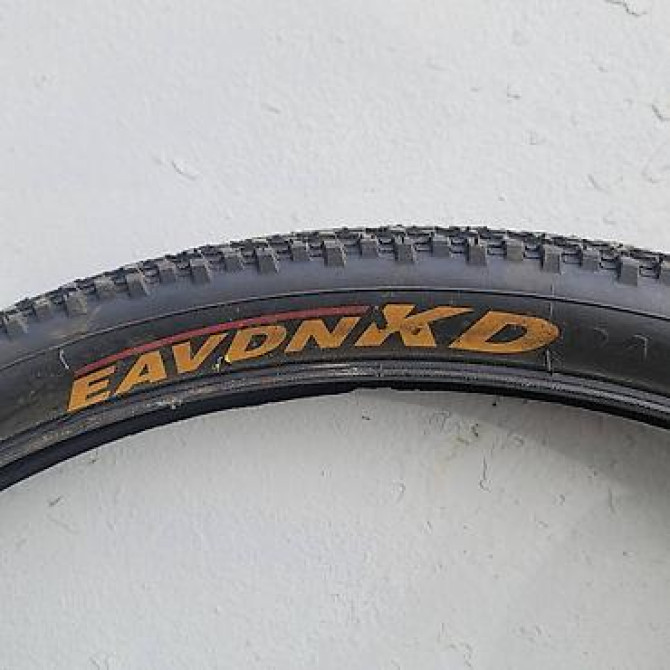 Велопокрышка 29' (52-622) износ 10%, в отличном сост. ездил мало. 1шт Бишкек - изображение 4