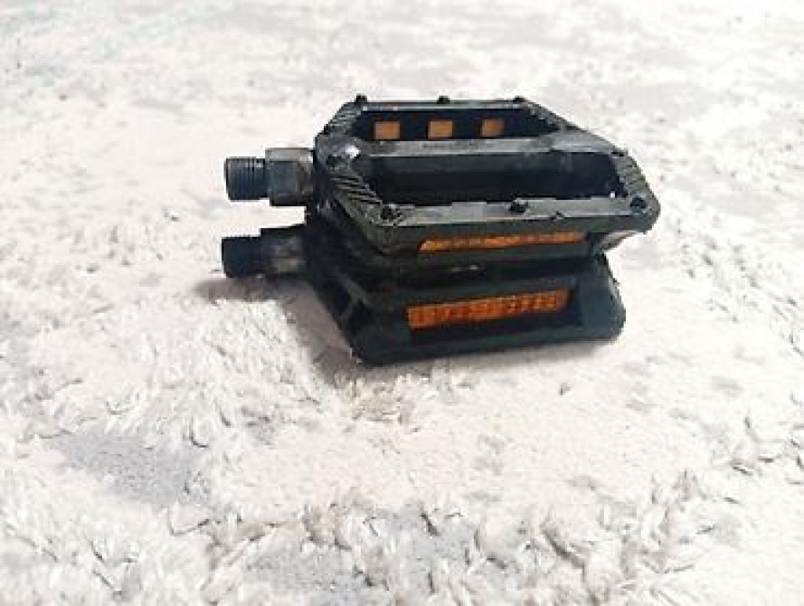 Педали wellgo,в хорошем состоянии не чего не слизано все четко без Бишкек - изображение 2