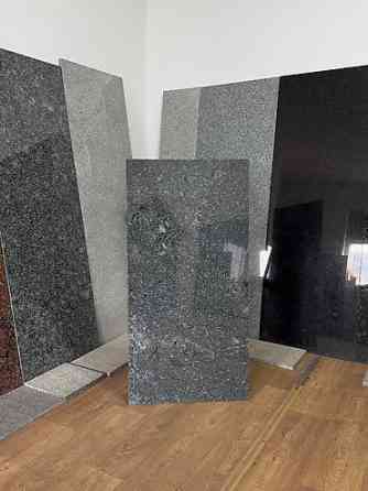 Антрацит и серые граниты темные. Натуральный природный камень гранит Бишкек