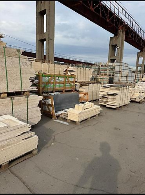 Натуральный камень: гранит, мрамор, травертин Сары Тач В наличии Бишкек - изображение 3