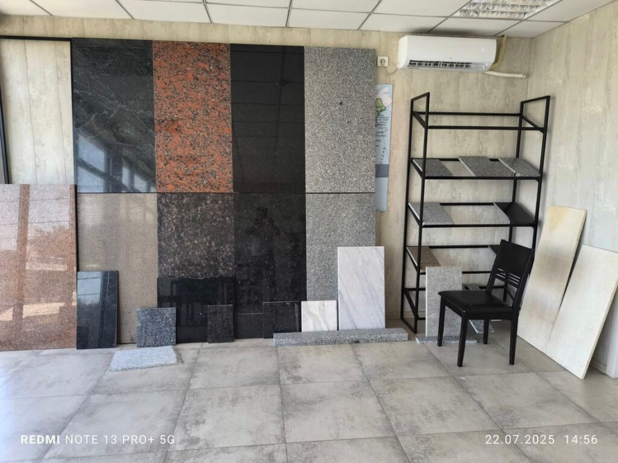 Образцы гранита и мрамора представлены в виде больших плит и небольших Бишкек - изображение 1