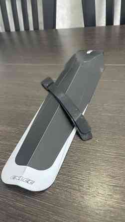 Продаю два крыла Энли одно новое вчера купил и черное также есть крыло Бишкек