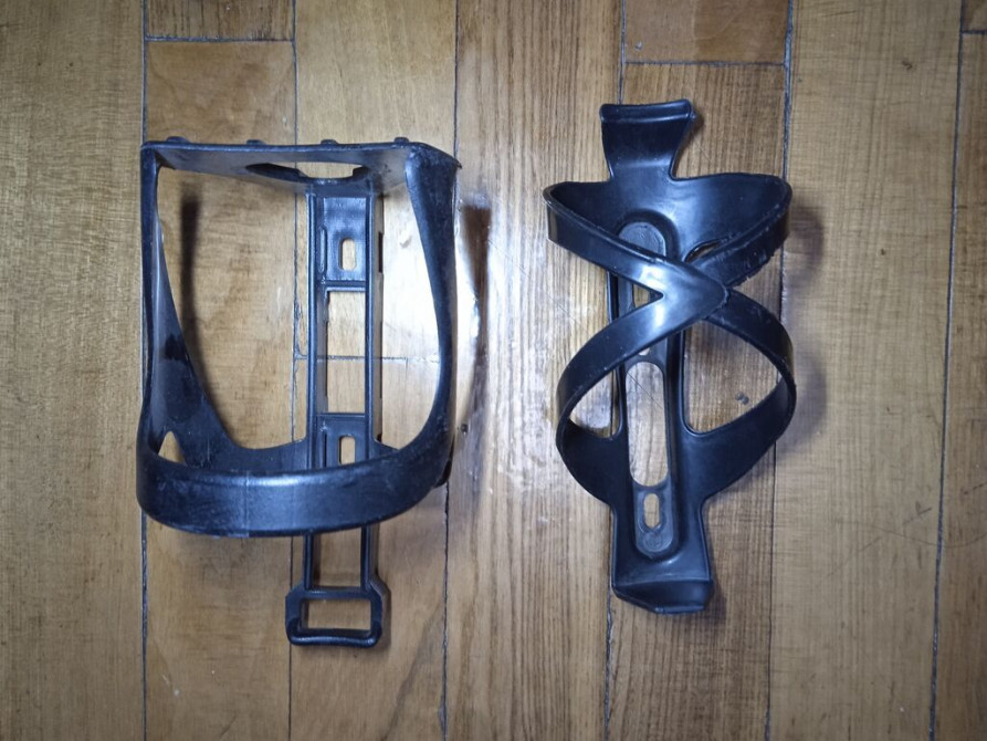 Держатели для велосипедных бутылок (2 шт.), цена за оба держателя - Бишкек - изображение 1