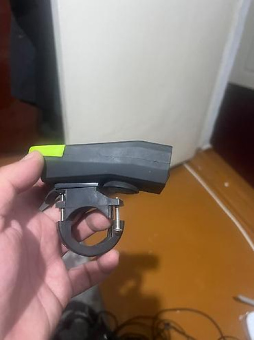 Продаю фонарик для велосипеда плюс сигнал Бишкек - изображение 2