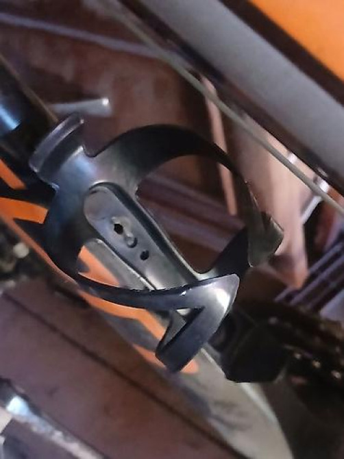 Держатель для велосипедной фляги - Тип: универсальный флягодержатель Бишкек - изображение 1