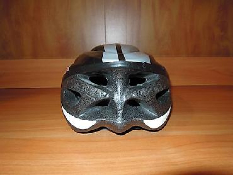 Шлем на детей от 8 лет с возможностью регулировки объёма головы Бишкек - изображение 4