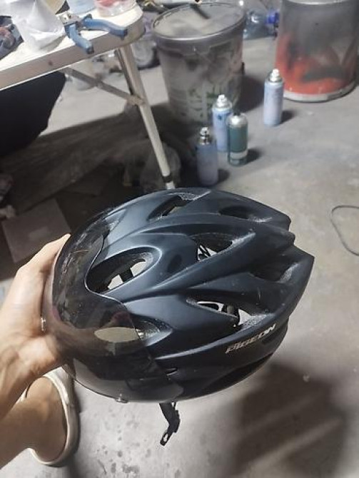 Шлем flying Pigeon состояние пыльное, мало поносили задний фонарь Бишкек - изображение 3