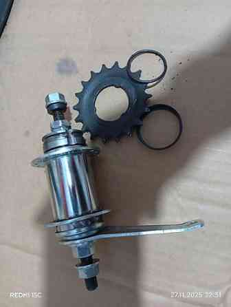 Задняя втулка с ножным тормозом за 350сом Седло для велосипеда 200 Бишкек