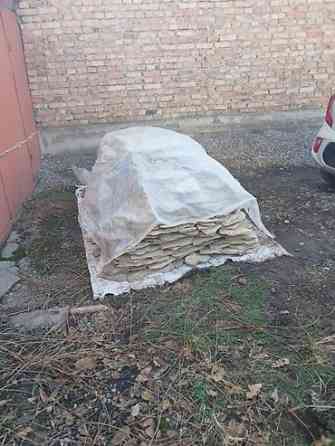 Камень рванный, натуральный, есть 60 квадратов Бишкек