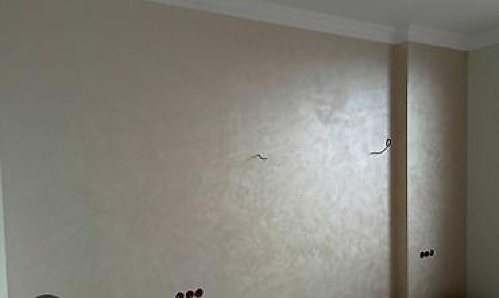 Декоративная штукатурка «Мокрый шёлк» - Профессиональное нанесение Бишкек - изображение 6