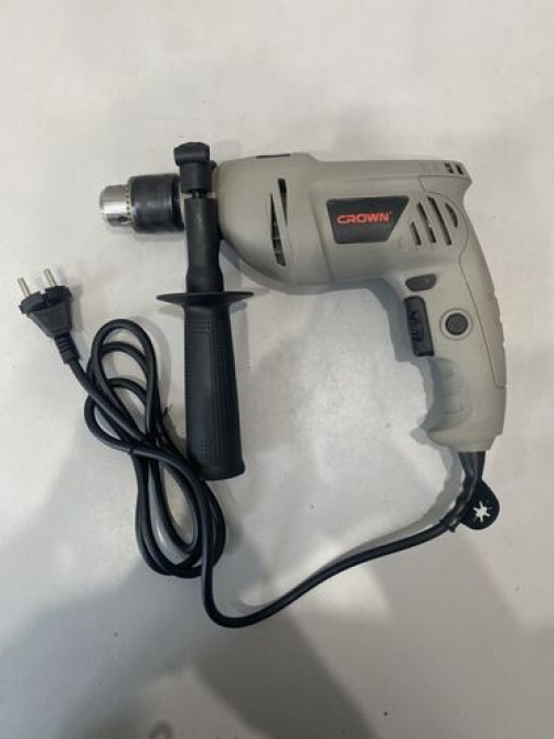 Ударная дрель Crown серого цвета с черной рукояткой. Новая с Бишкек - изображение 1