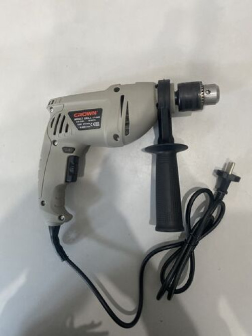 Ударная дрель Crown серого цвета с черной рукояткой. Новая с Бишкек - изображение 2
