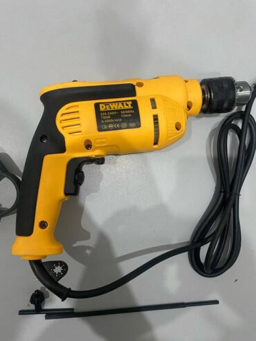 Ударная дрель DeWalt мощностью 750 Вт с регулируемой скоростью Бишкек - изображение 3