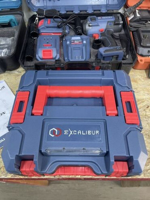 Ударный гайковерт Excalibur в комплекте с двумя аккумуляторами 48 В Бишкек - изображение 1