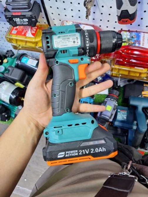 Универсальный аккумуляторный шуруповерт Power Action с регулируемым Бишкек - изображение 1