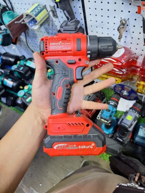 Аккумуляторная дрель-шуруповерт Sakura в красно-черном корпусе Бишкек - изображение 1