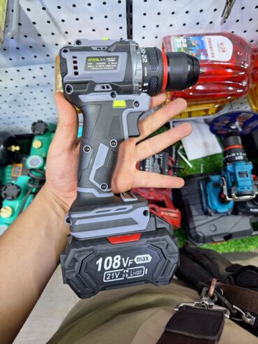 Аккумуляторная дрель-шуруповерт Hytol BX05 с максимальным напряжением Бишкек - изображение 1