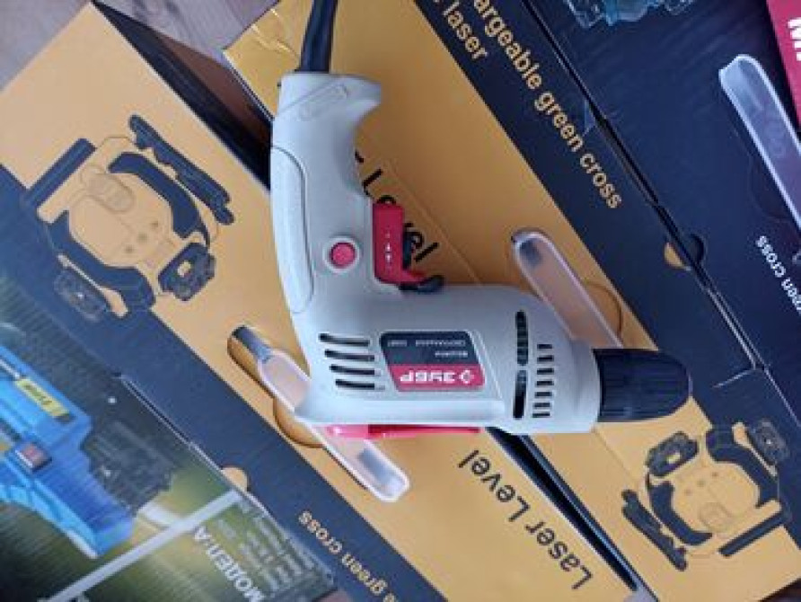 Угловая дрель Makita с компактным дизайном. Удобна для работы в Бишкек - изображение 3