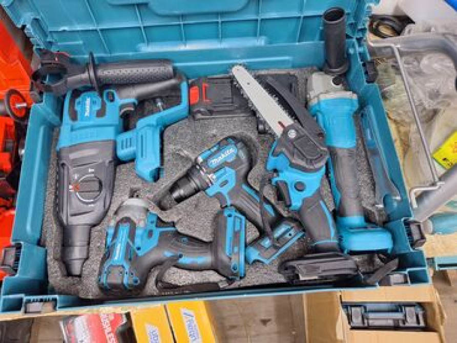 Набор инструментов Makita в фирменном кейсе предназначен для широкого Бишкек - изображение 2