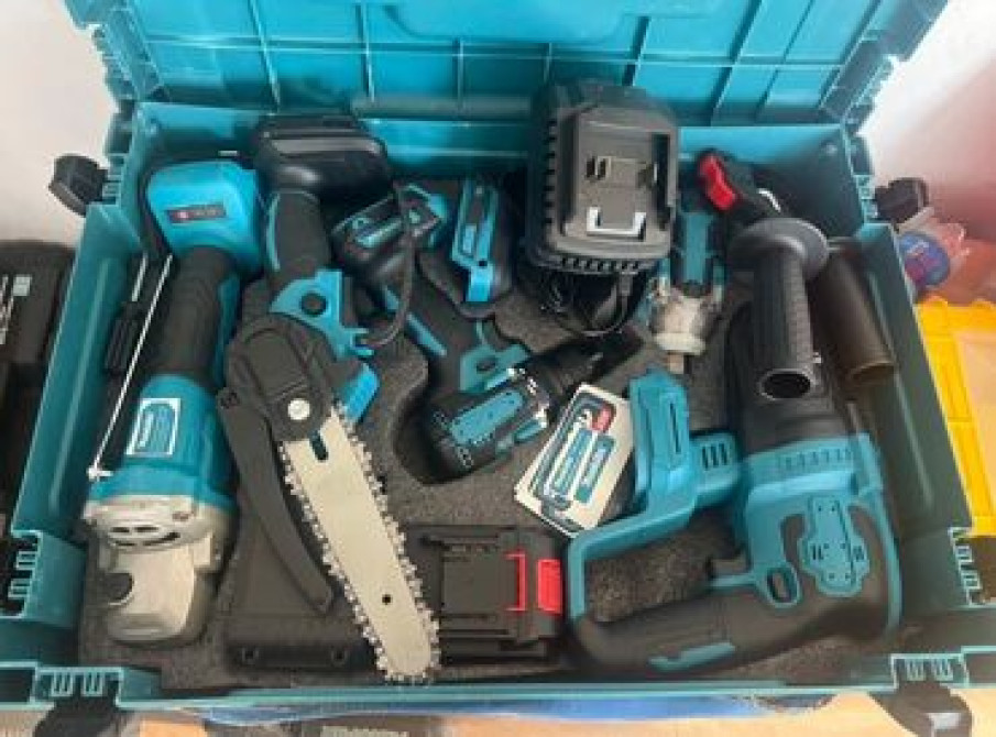 Набор аккумуляторных электроинструментов в прочном кейсе. В комплект Бишкек - изображение 2