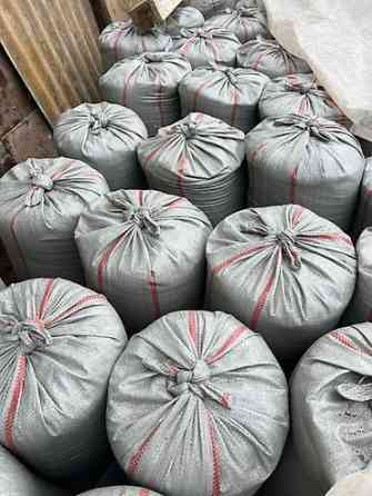 Цемент, мешки с цементом, уложенные на деревянные поддоны Бишкек