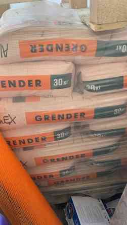 Мешок строительной смеси Grender весом 30 кг. Продукт упакован в Бишкек