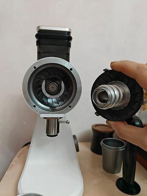 Кофеварка, кофемашина, Б/у, Самовывоз, Платная доставка Бишкек - изображение 4