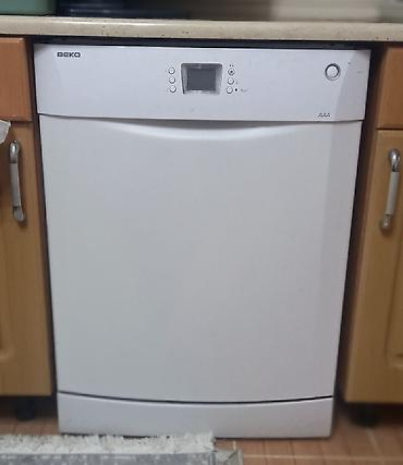 Посудомойка, Б/у, Самовывоз Бишкек - изображение 1