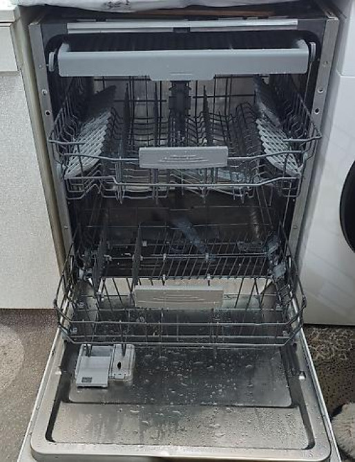 Посудомойка, Б/у, Самовывоз Бишкек - изображение 1