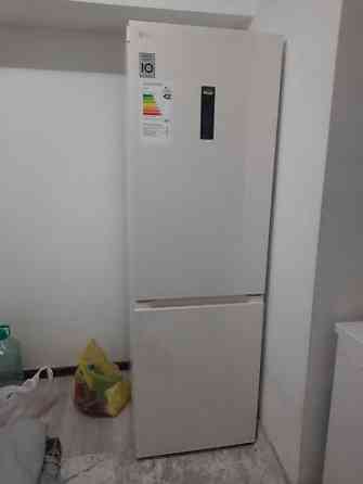 Холодильник LG, Новый, Двухкамерный, 60 * 185 * 66 Бишкек