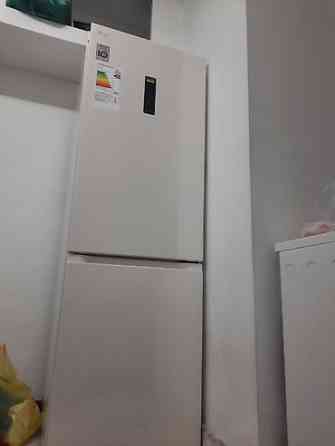 Холодильник LG, Новый, Двухкамерный, 60 * 185 * 66 Бишкек