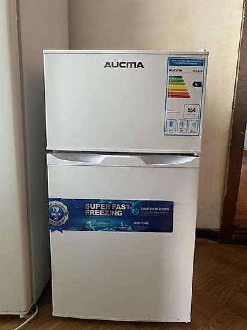 Холодильник AUCMA (модель BCD-95W, двухкамерный) - Компактный Бишкек - изображение 1