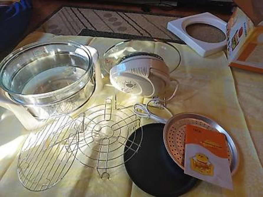 Аэрогриль Covection Oven белый Аэрогриль имеет галоген, встроенный в Бишкек - изображение 2