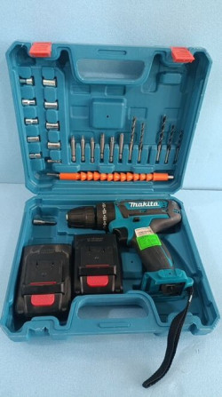 Набор аккумуляторной дрели-шуруповерта Makita в компактном синем Бишкек - сүрөт 1