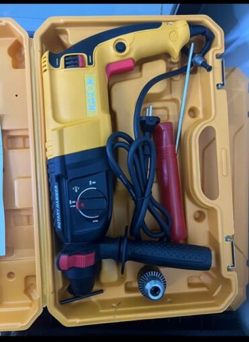 Набор аккумуляторных электроинструментов 