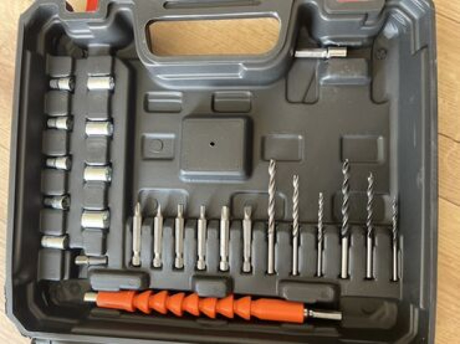 Универсальный аккумуляторный шуруповерт с дрелью в комплекте с Бишкек - изображение 2